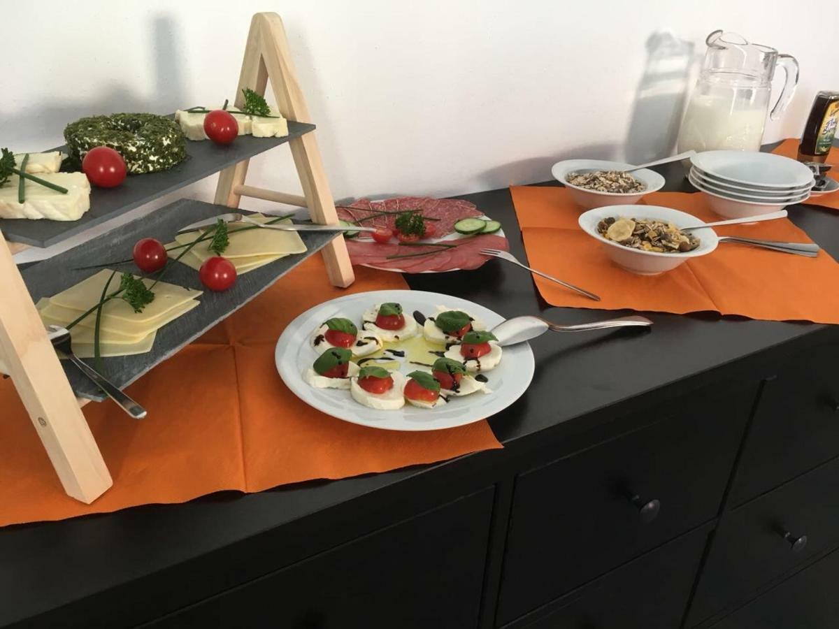 Gut Fischer Pomssen Bagian luar foto